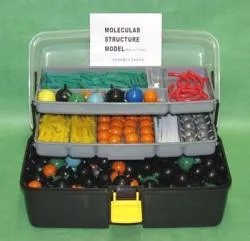 Compact molecular models box